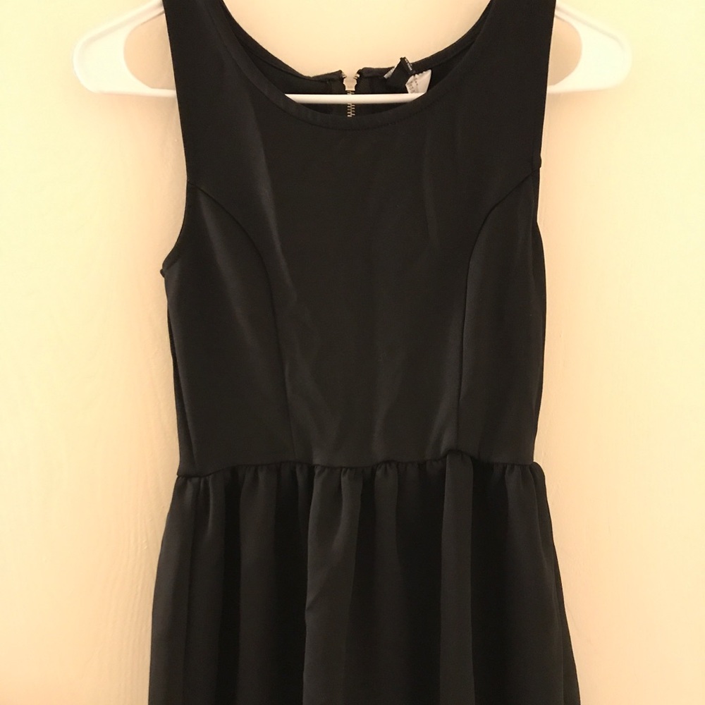 Casual black dress